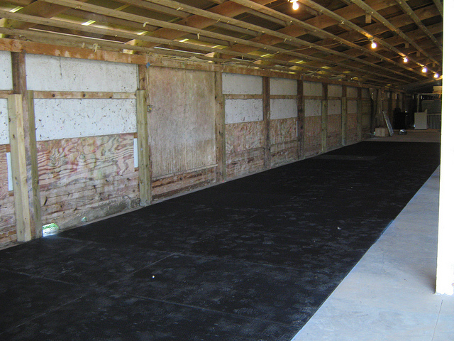 Horse mats, cow mats, horse stable mats, trailer matting, 